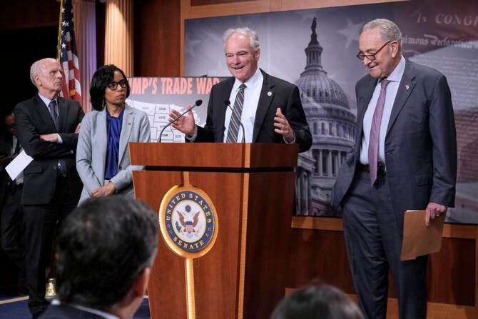 Senate Stops Stablecoin Bill After Trump Meme Coin Drama